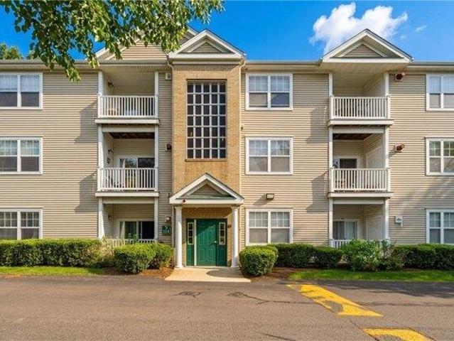 Condo for sale in Woonsocket, Rhode Island