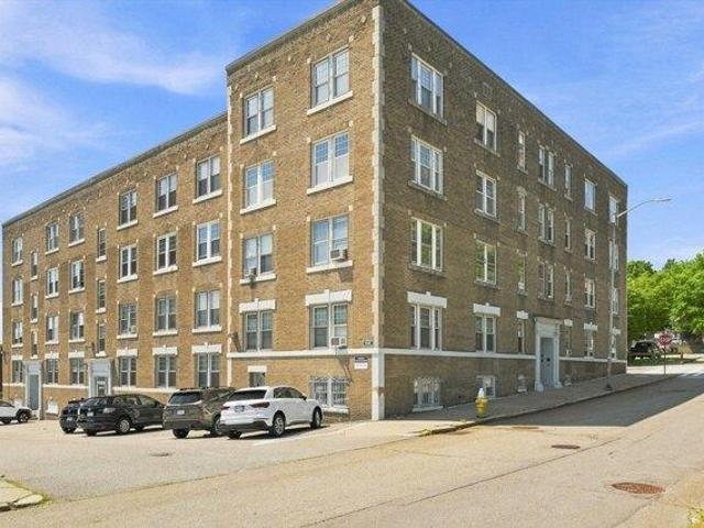 Condo for sale in Worcester, Massachusetts
