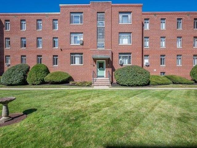 Condo for sale in Morris Square, Worcester