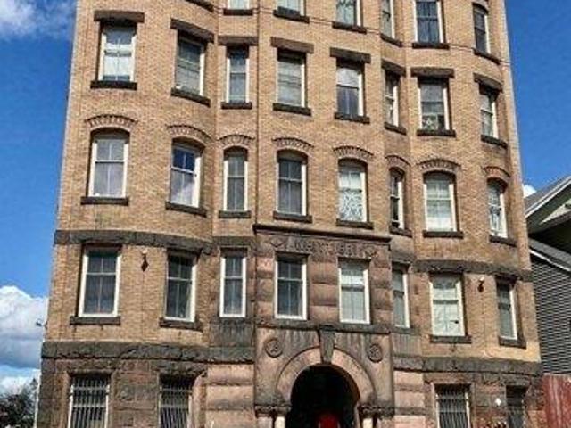 Condo for sale in Lincoln Estate-Elm Park Historic District, Worcester