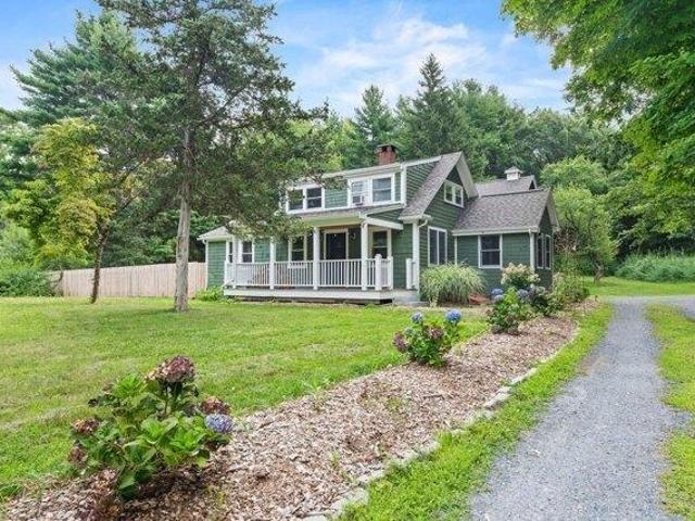 House for sale in Wrentham, Massachusetts