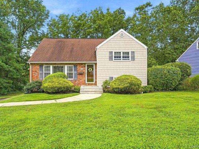 House for sale in Glenwood, New York