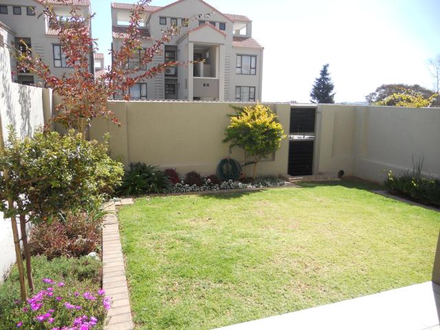 Apartment for rent in Bryanston, Randburg