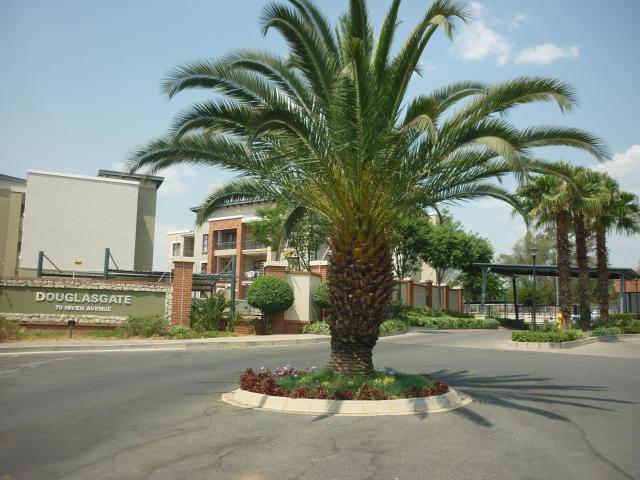 Apartment for rent in Douglasdale, Randburg
