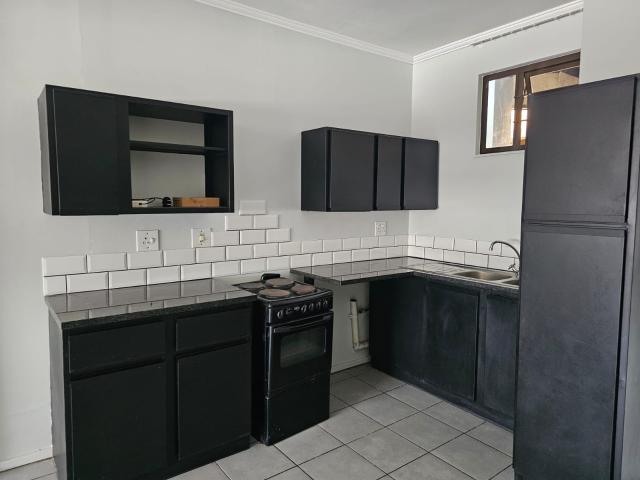 Apartment for rent in Florida, Roodepoort