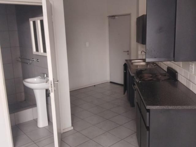 Apartment for rent in Nooitgedacht, Gauteng