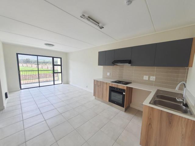 Apartment for rent in Gordon's Bay, Western Cape