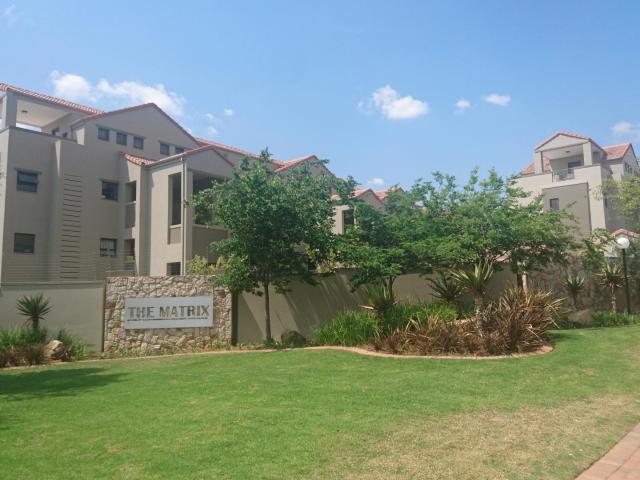 Apartment for rent in Paulshof, Alexandra