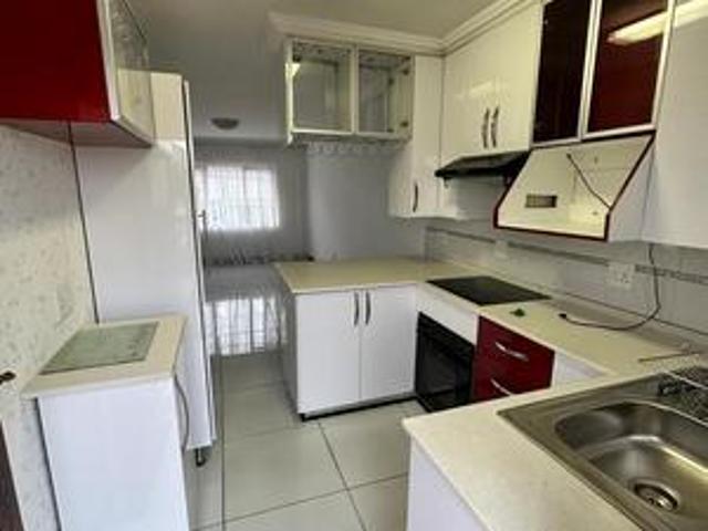 Apartment for sale in Mohlakeng, Gauteng