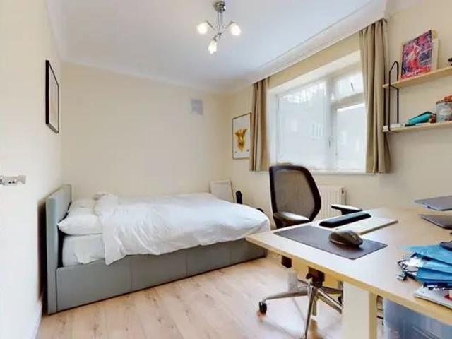 Apartment for rent in St. John's Wood, Greater London