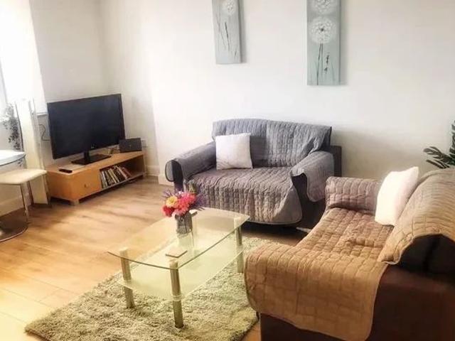 Apartment for rent in Mount Pleasant, Nangreaves