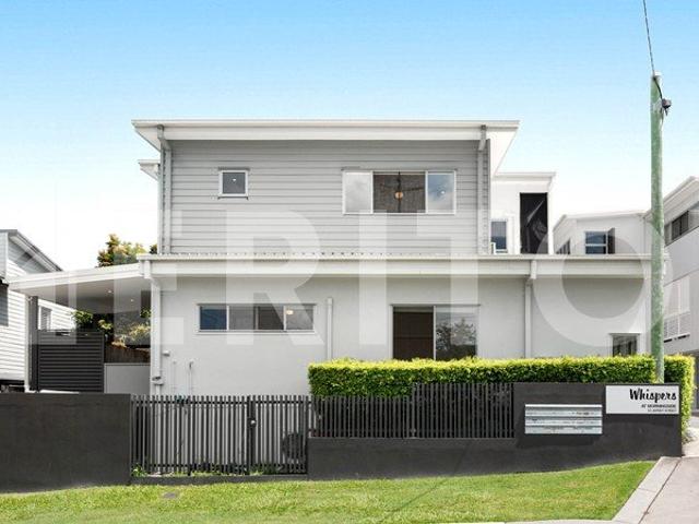 Townhouse for rent in Toombul, Queensland