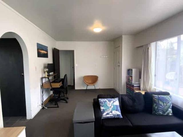 Townhouse for rent in Whitby, Porirua