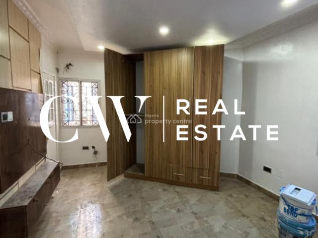 Flat for rent in Eti Osa, Lagos