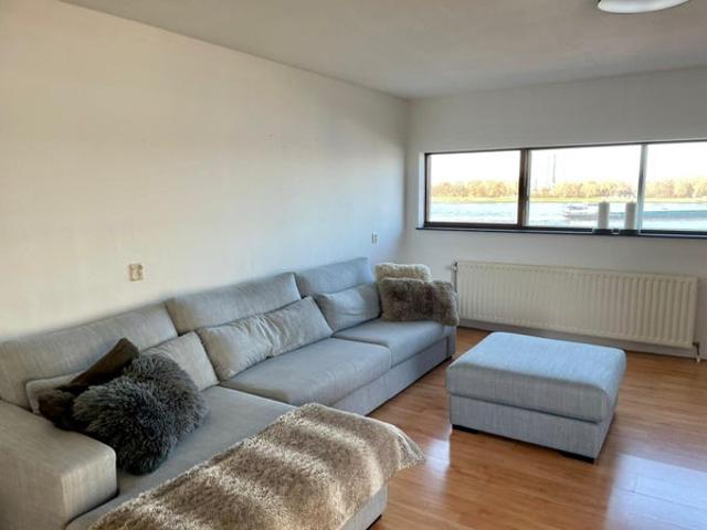 Appartement te huur in IJsselmonde, Rotterdam