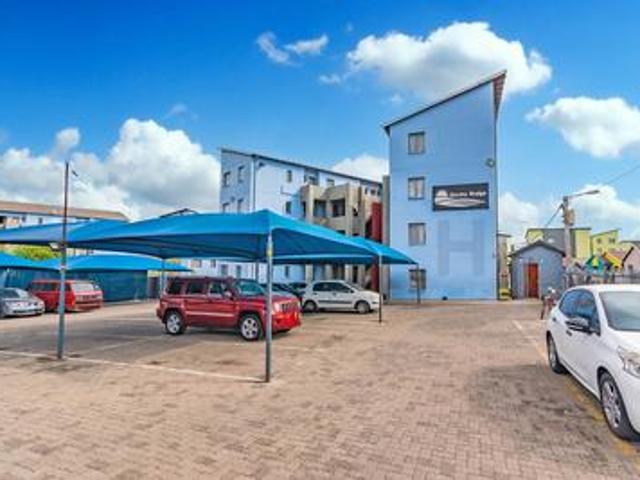 Apartment for rent in Nooitgedacht, Gauteng