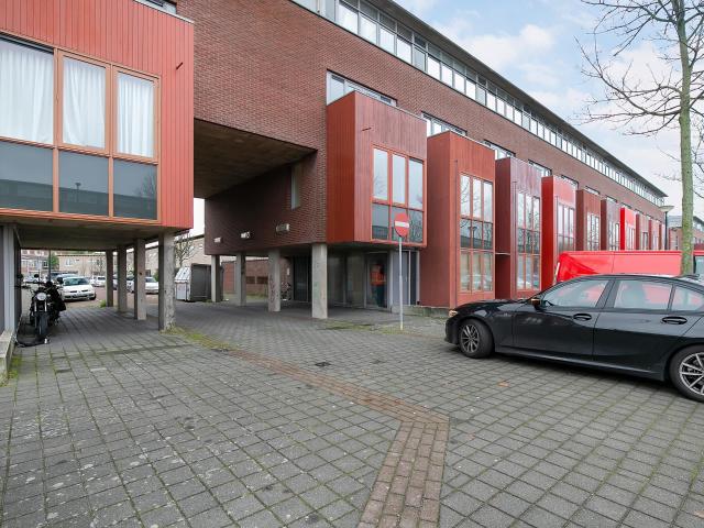 Appartement te huur in Sloten, Amsterdam