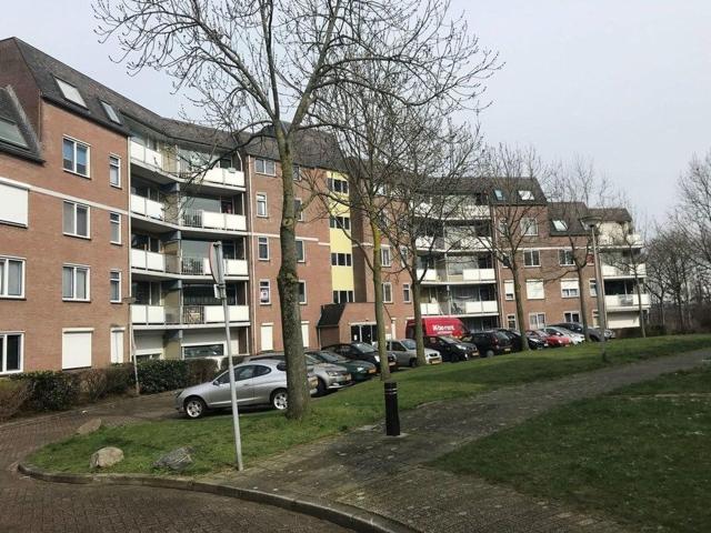 Appartement te huur in Zeswegen, Heerlen