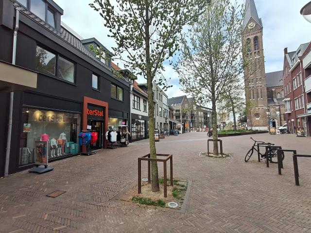Appartement te huur in Zesgehuchten, Geldrop