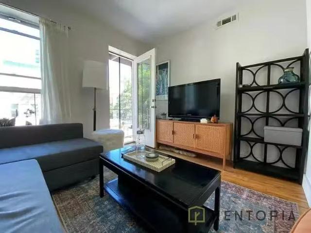 Apartment for rent in Ridgewood