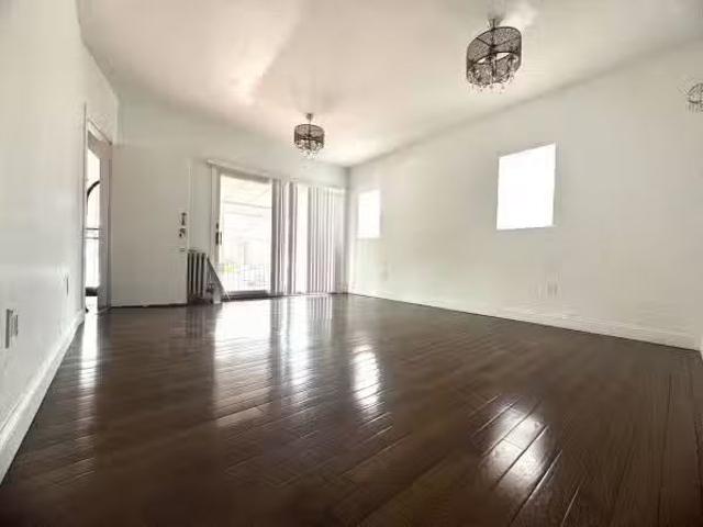 Apartment for rent in Queens Village