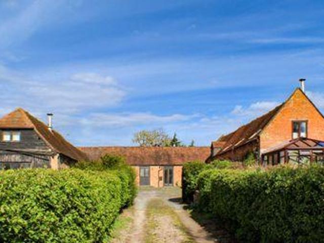 House for rent in Lyons, Greater London