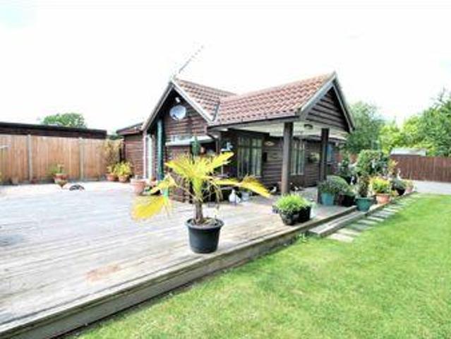 House for rent in Upminster, Greater London