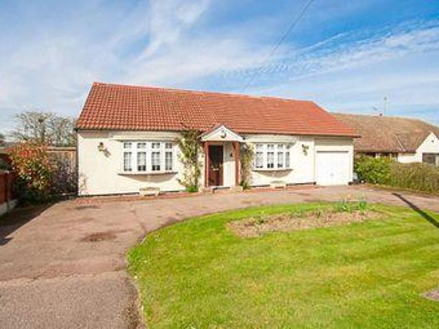 House for rent in Navestock Side