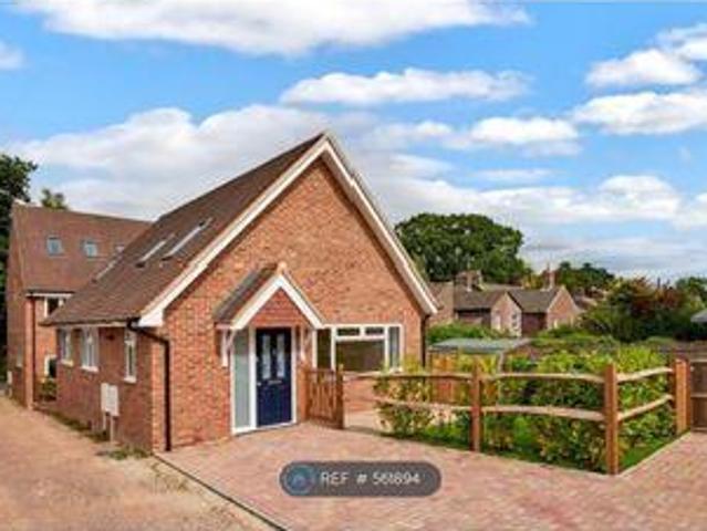 House for rent in Fole, Surrey