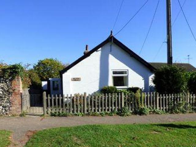 House for rent in Chelmondiston, Suffolk