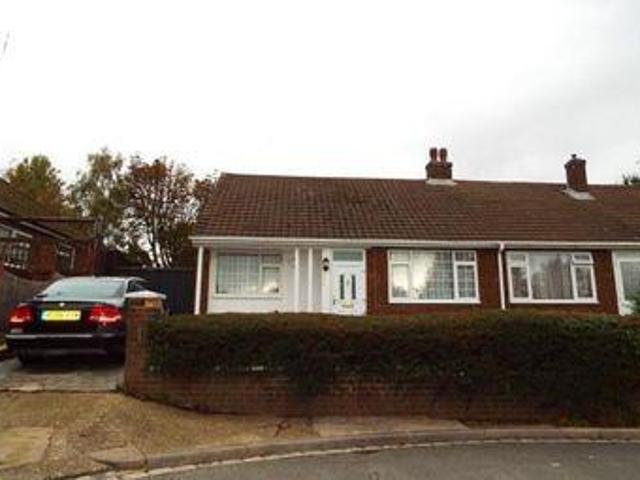 House for sale in Luton