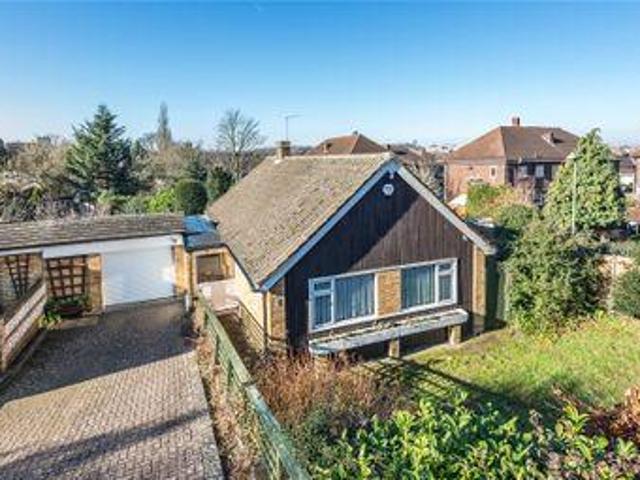 House for sale in West Wickham, Greater London