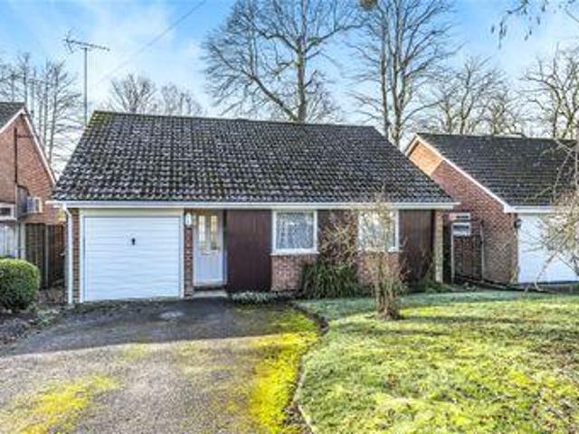 House for sale in Crowthorne, Bracknell Forest
