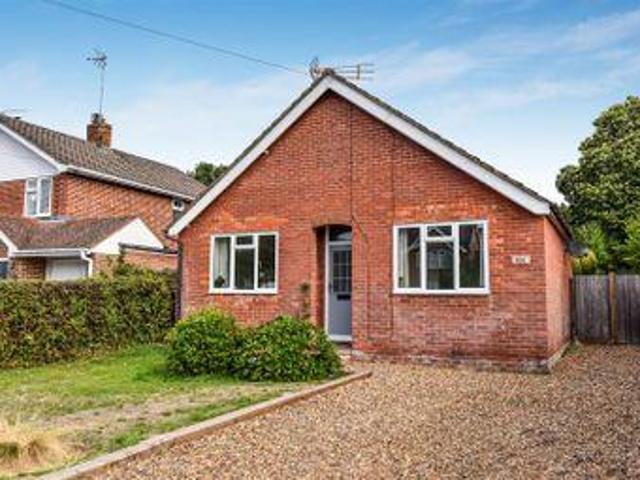 House for sale in Crowthorne, Bracknell Forest