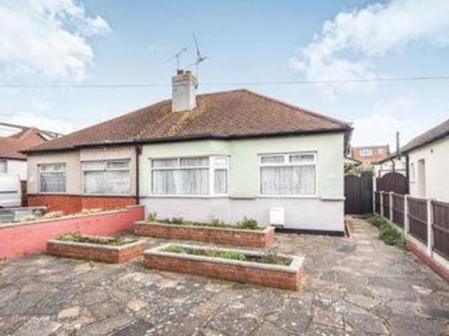 House for sale in Alton Barnes