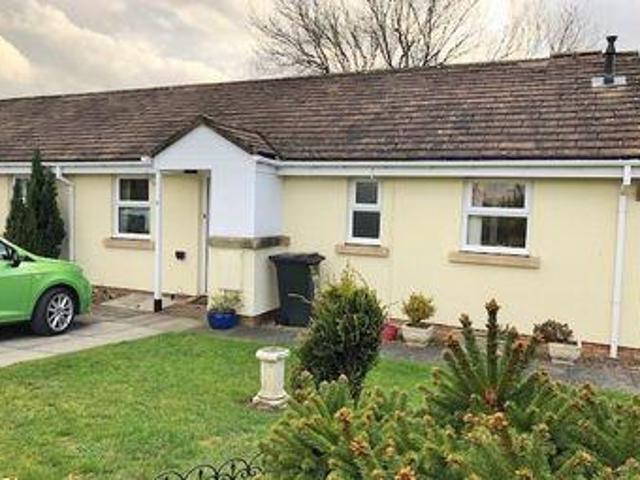 House for sale in Deepcut, Surrey