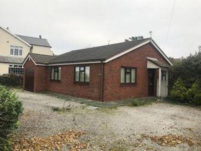 House for sale in Roby Mill, Lancashire