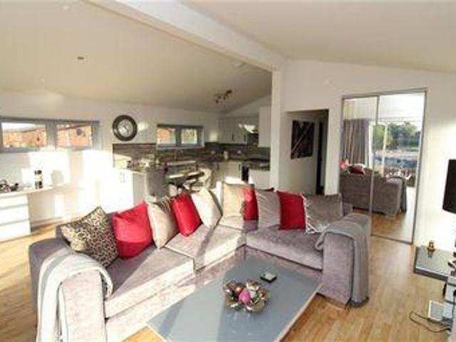 House for sale in Higher Bartle, Lancashire