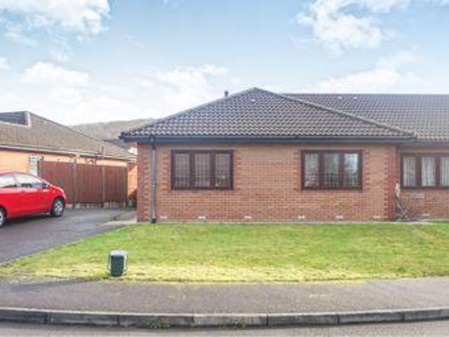 House for sale in Ammanford, Wales