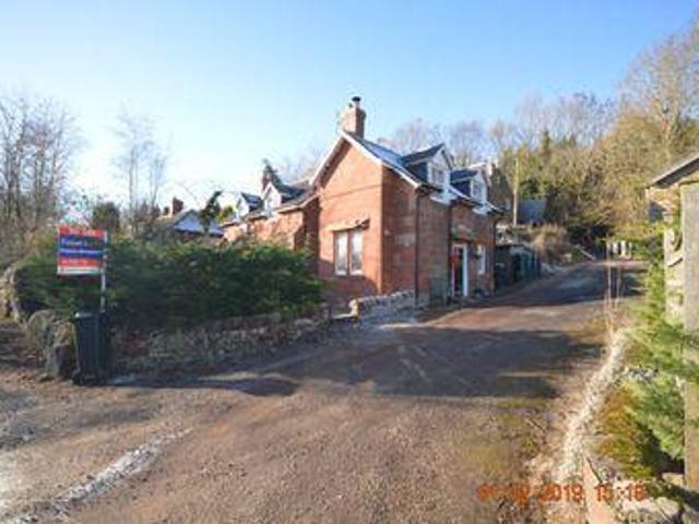 House for rent in Moneydie, Scotland