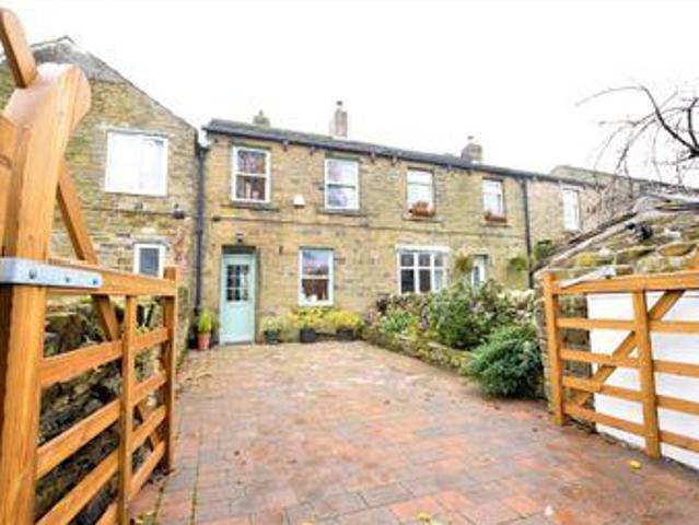 House for rent in Huddersfield, West Yorkshire