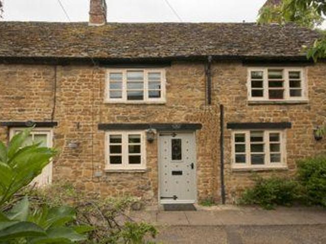 House for rent in Evershot, Oxfordshire