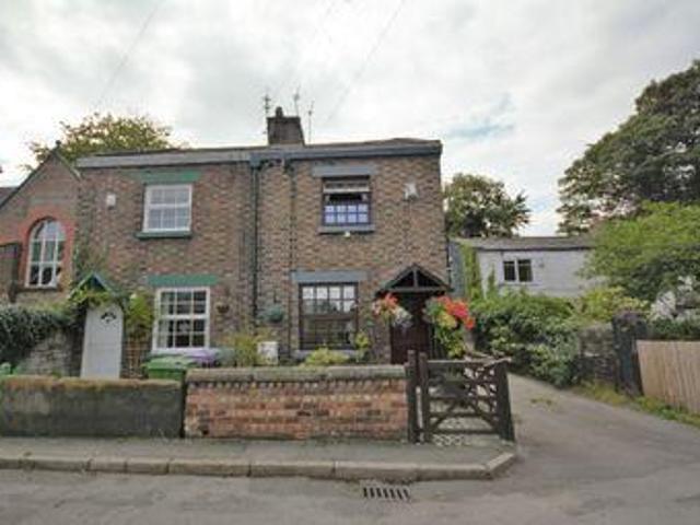 House for rent in Calderstones