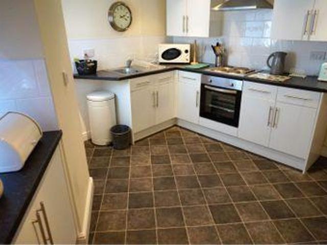 House for rent in Charlesworth, East Midlands