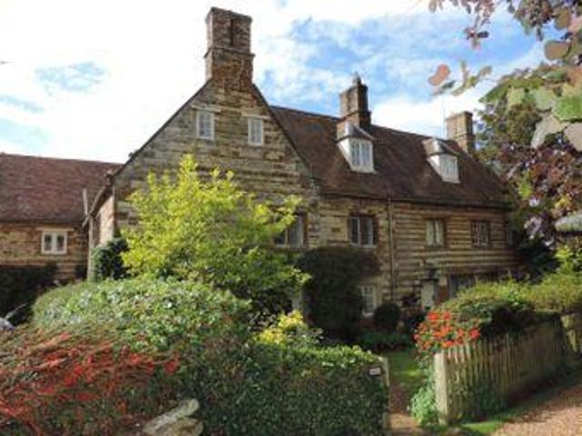 House for rent in Evershot, Oxfordshire