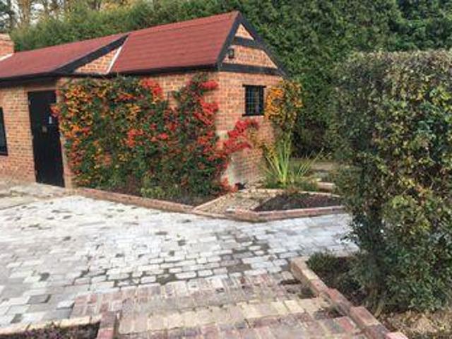 House for rent in Hillview, Surrey