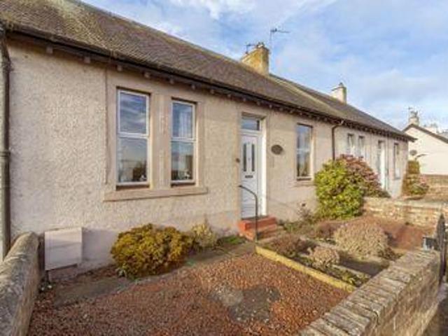 House for sale in Sewell, Scotland