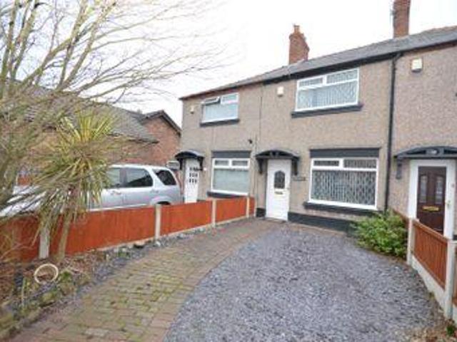 House for sale in Rossmore, Cheshire