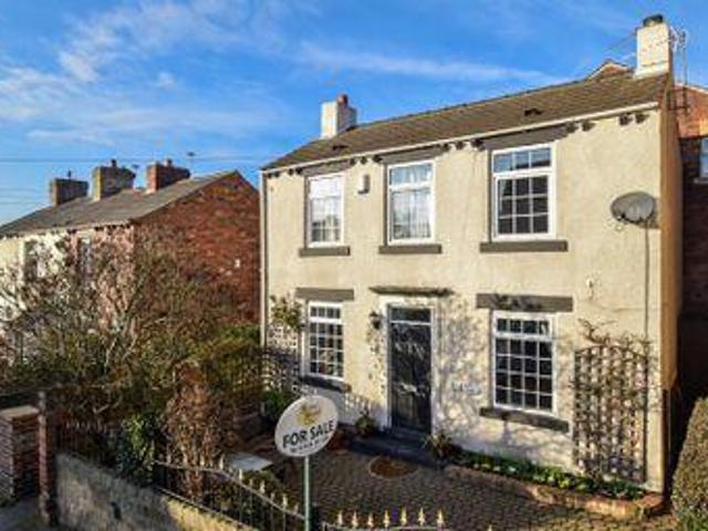 House for sale in West Yorkshire