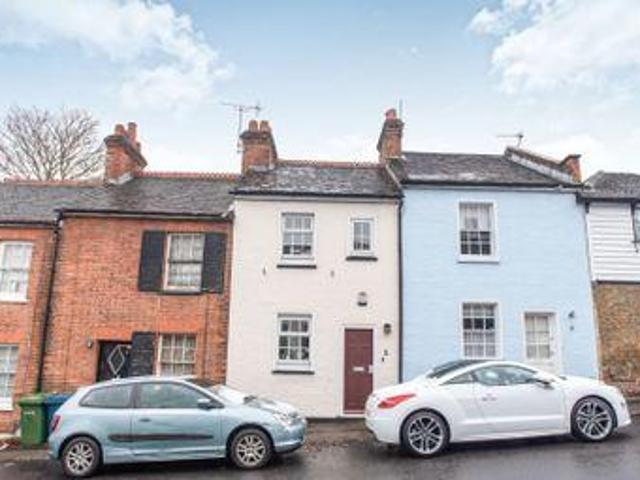 House for sale in Little Stanmore, Greater London
